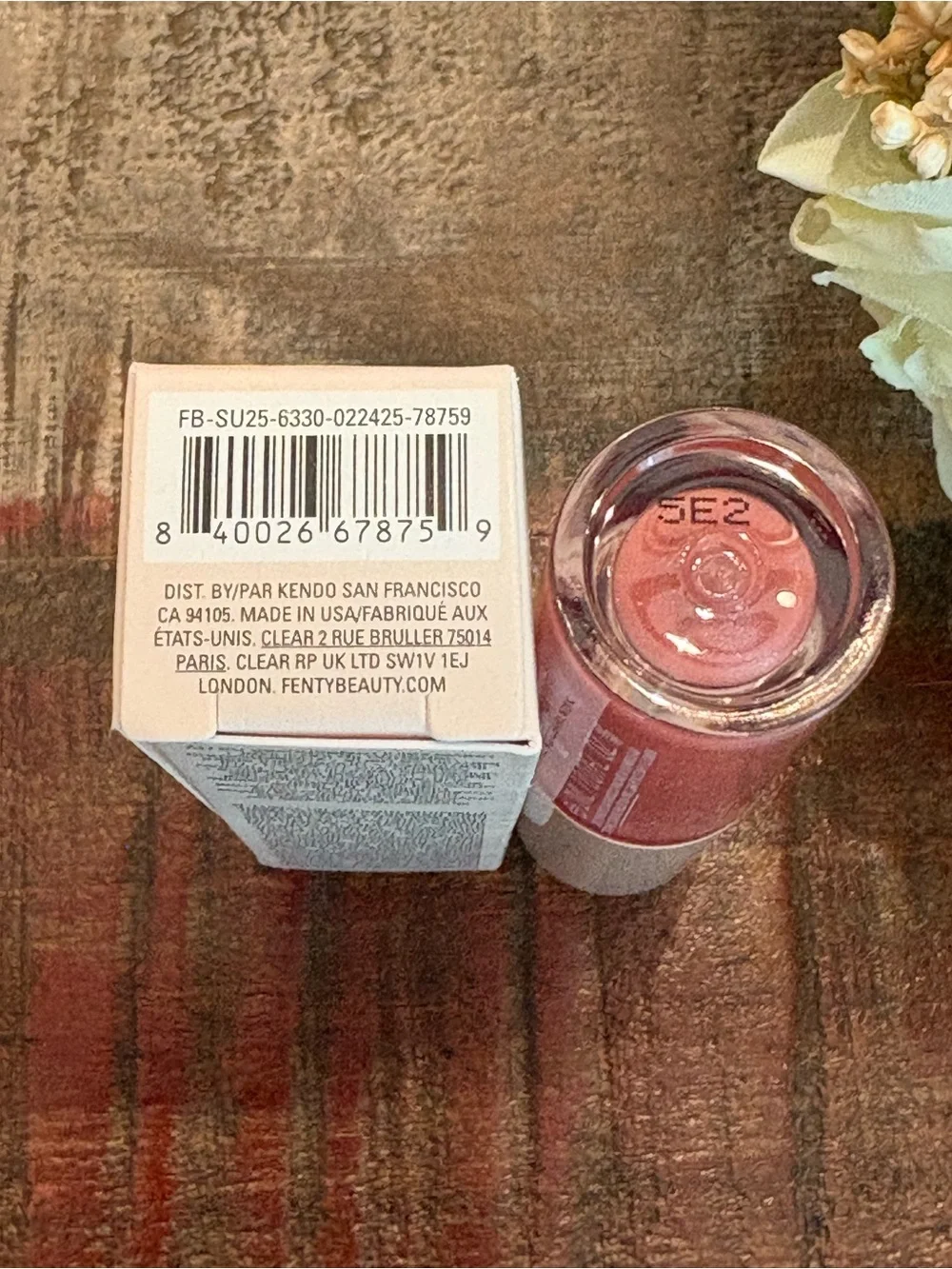 NEW Fenty Beauty GLOSS BOMB Universal LIP LUMINIZER Mini in FU$$SY Fussy!